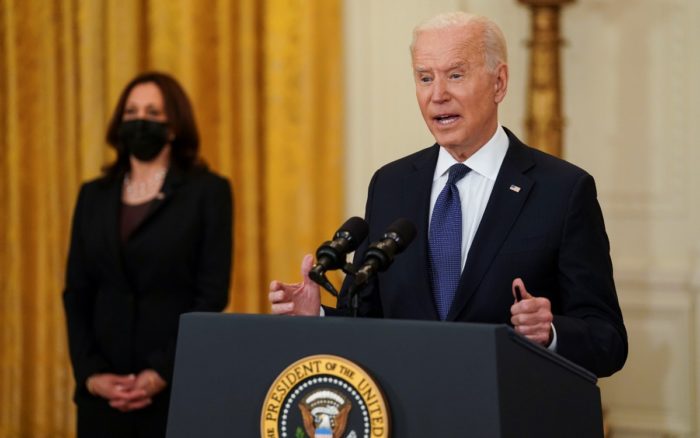 Rusia tuvo ‘cierta responsabilidad’ en ataque informático a oleoducto más importante de EU: Biden