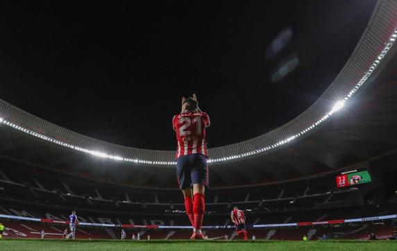 Carrasco durante el partido ante la Real Sociedad.