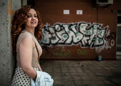 Laura Fernández, cerca de su casa, en Madrid, el 14 de mayo de 2021. 
