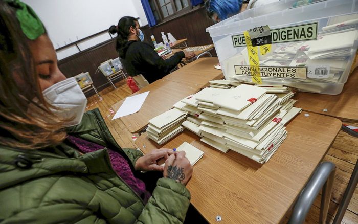 Chile: Delegados independientes liderarán redacción de nueva Constitución