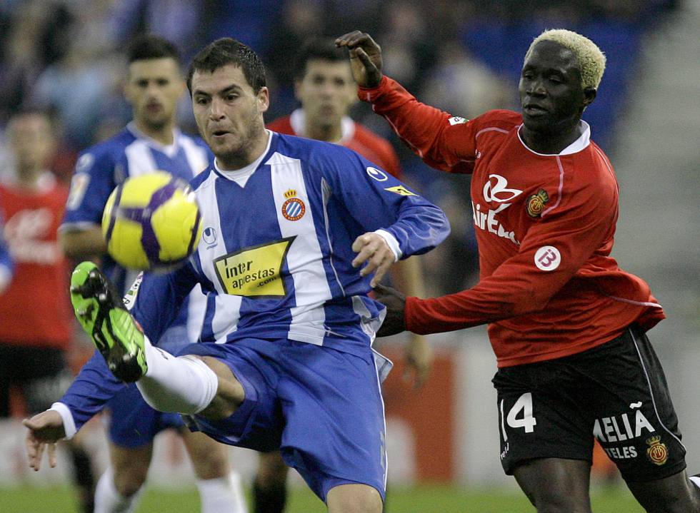 Javi Chica en su etapa como futbolista del primer equipo perico.
