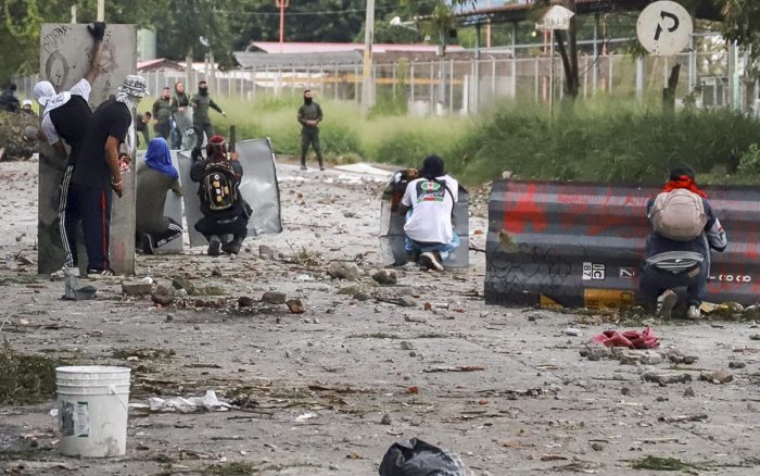 Colombia: Duque ordena máximo despliegue de fuerza pública para eliminar bloqueos