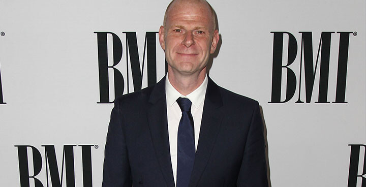 drogadicto xl netflix ejército de los muertos compsoer