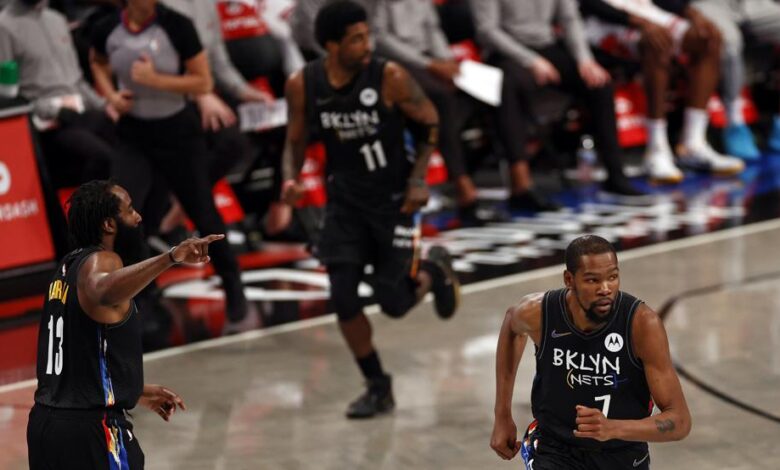 James Harden, Kevin Durant y Kyrie Irving parten con los Brooklyn Nets como principales favoritos al título en la Conferencia Este con una única preocupación: las lesiones que les han molestado todo el año.
