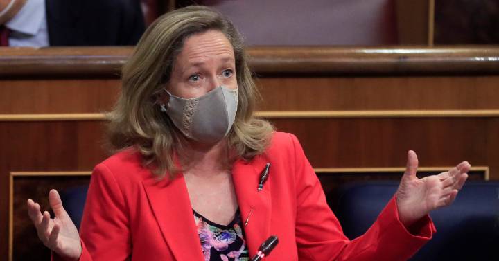 Economía prepara la mayor reforma de la Bolsa al abrirla a la tecnología ‘blockchain’