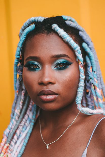 Tayra Augosto es mozambiqueña. También es actriz, cantante y modelo.