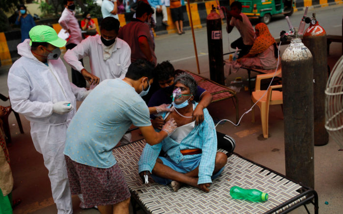 India rebasa umbral de los 27 millones de casos de Covid; piden acelerar la vacunación