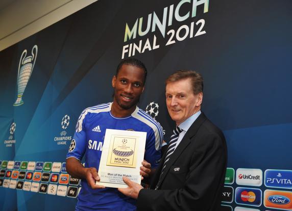 Drogba, elegido MVP de la final entre Chelsea y Bayern (Photo by Handout/UEFA via Getty Images)