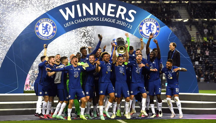 Gran fiesta del Chelsea en el vestuario tras ganar la Champions