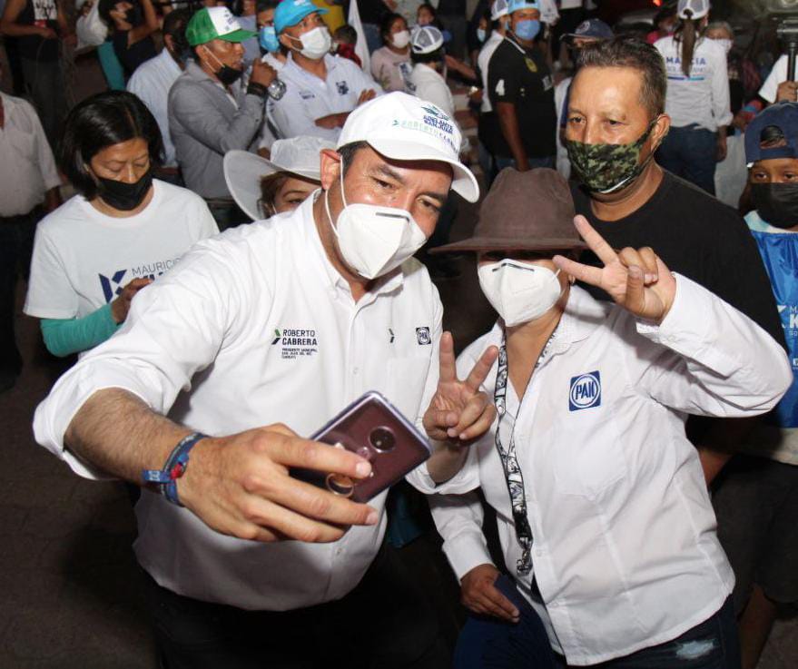 Adelante las familias de La Valla y Santa Matilde: Roberto Cabrera