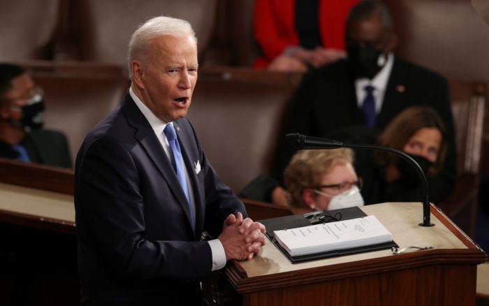 Biden establece como nuevo objetivo que el 70% de los estadounidenses se vacunen antes del 4 de julio