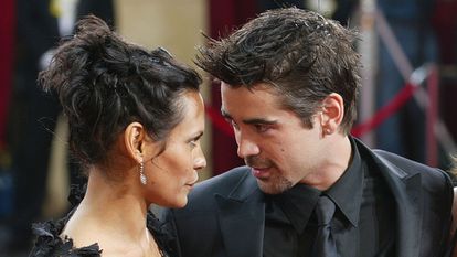 Colin Farrell con la modelo Kim Bordenave, la madre de su hijo James, en 2003 en Hollywood.