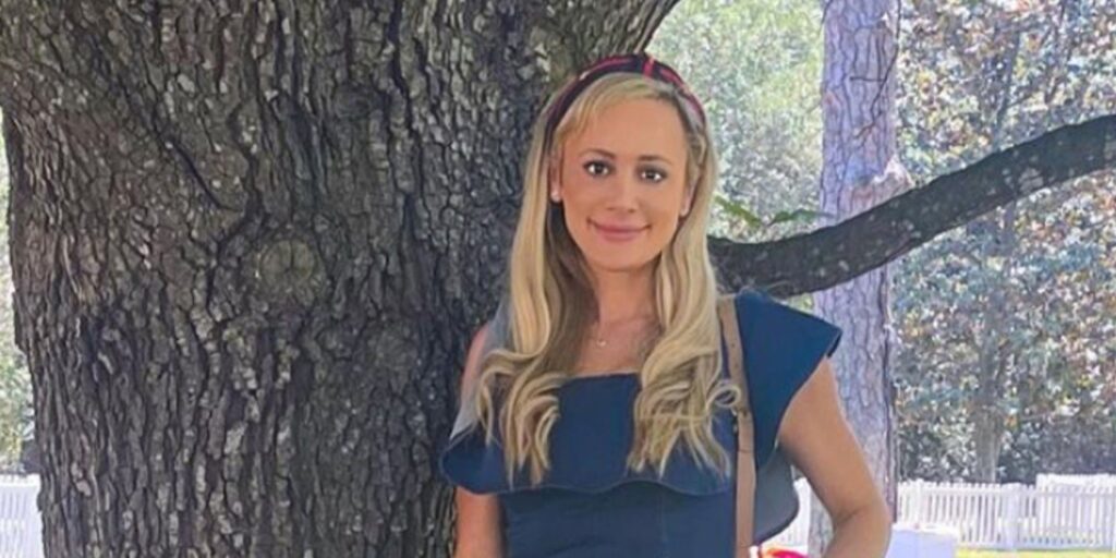 Debajo de la cubierta: Todo lo que debe saber sobre la invitada de Charter Erica Rose