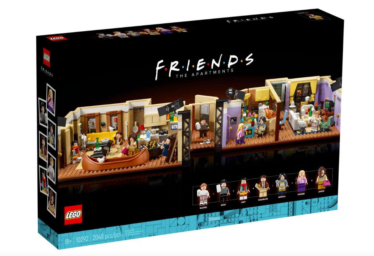 Friends Apartments LEGO 2021-05-11 at 110841 AM Friends Apartments LEGO 2021-05-11 at 110841 AM