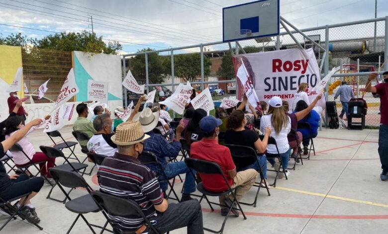 Habrá un cambio verdadero solo con su apoyo en San Juan del Río: Rosy Sinecio.