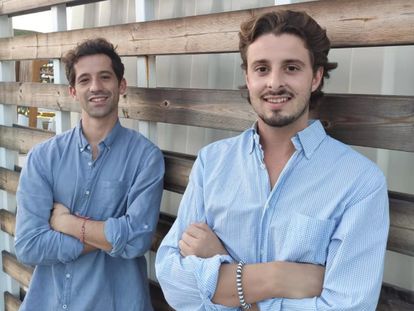 Iago Sanmartín (izquierda) y Sebastian Wornham, fundadores de Monkey Markets.