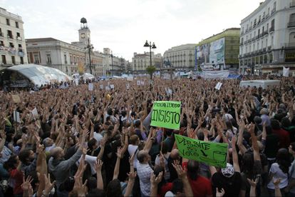 Acampada del 15-M en la Puerta del Sol de Madrid.