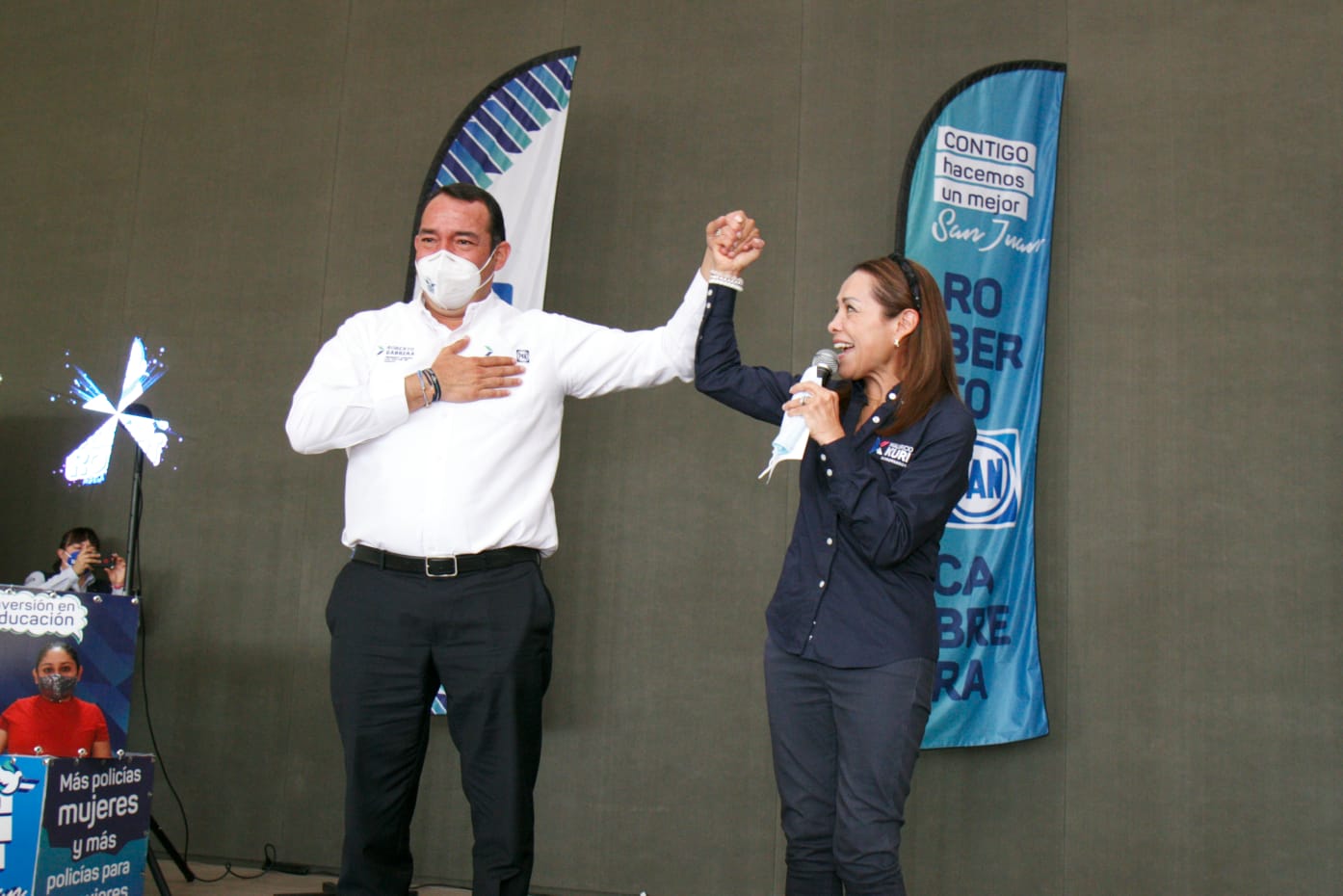 Respalda josefina Vázquez Mota a Roberto Cabrera y pide a mujeres lo apoyen