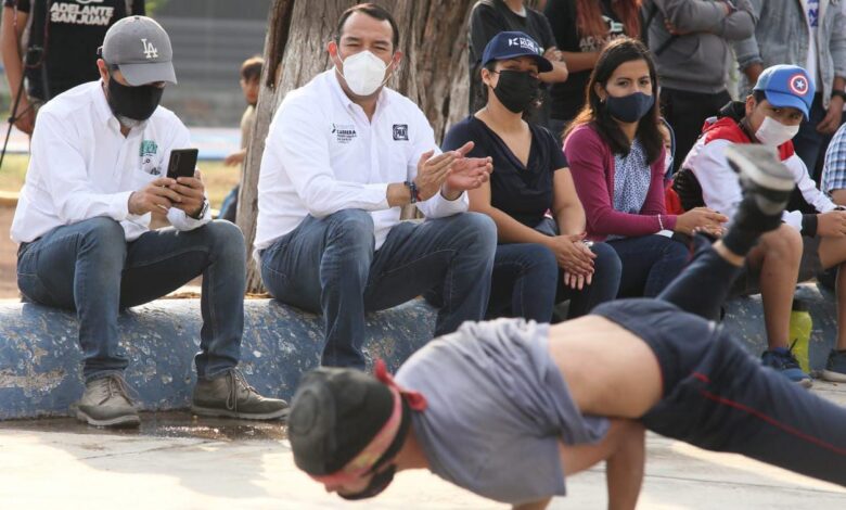 Roberto Cabrera convive con deportistas en Paso de Guzmán ofrece mas áreas de esparcimiento
