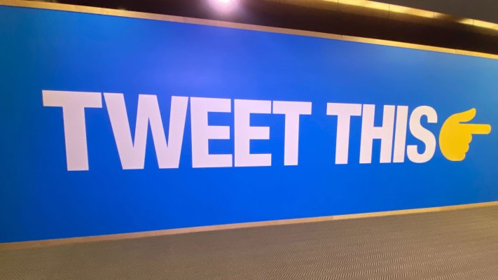 Twitter se burla de su próximo servicio 'premium' que planea lanzar a nivel mundial