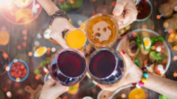 ¿Qué engorda más el vino o la cerveza?