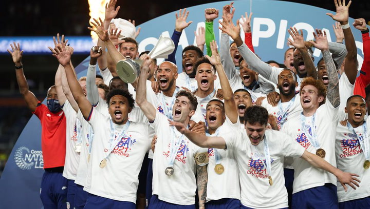 Pulisic y Dest, campeones con EE.UU.