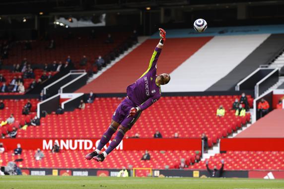 Areola fue uno de los futbolistas más destacados del descendido Fulham