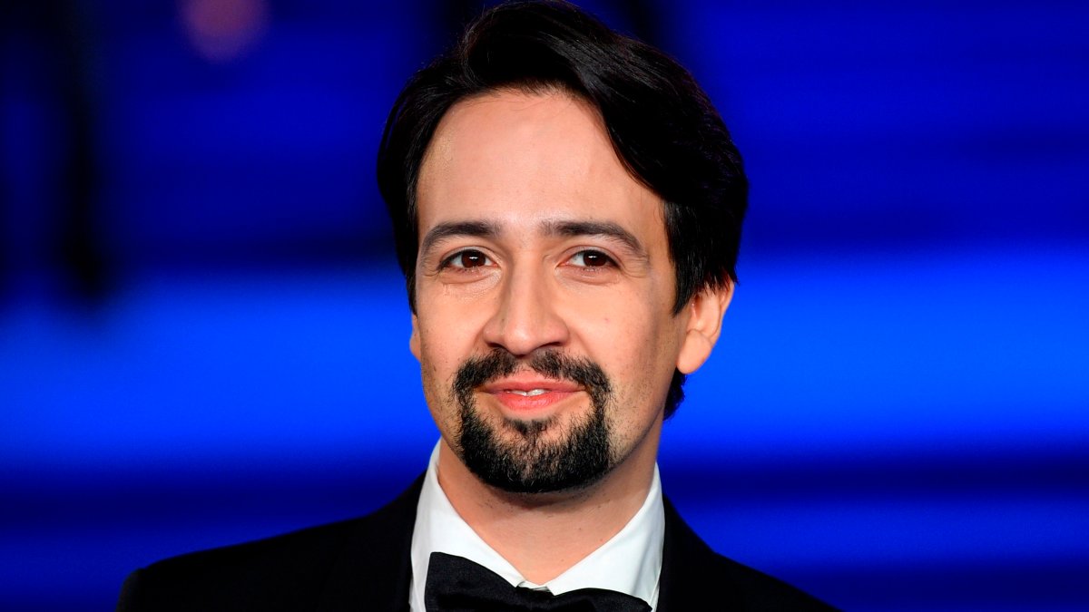 Lin-Manuel Miranda pide perdón por la falta de personajes afrolatinos en “In the Heights”