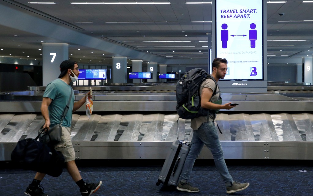 EU amplía restricciones de viaje en fronteras terrestres de Canadá y México hasta 21 de julio