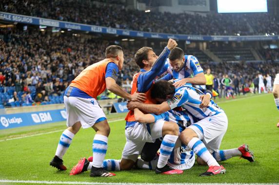 Este encuentro entre la Real y el Valladolid decidido con un gol de Januzaj es el último de la Real con público en su feudo y han pasado 482 minutos días
