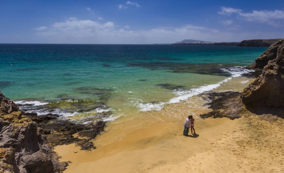 Diez playas de las Islas Canarias que merecen un viaje