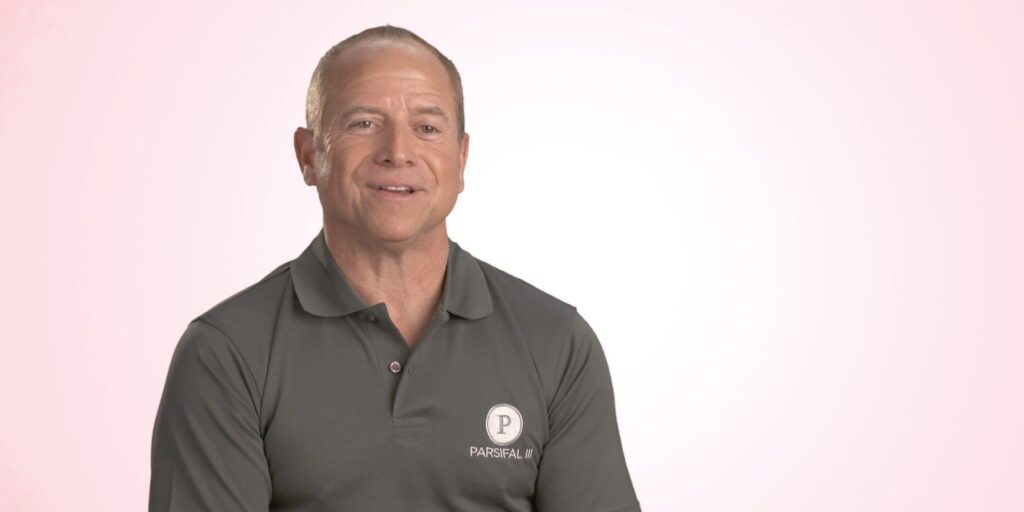 Debajo de la cubierta: Por qué los fanáticos pensaron que el capitán Glenn estaba saliendo con el marinero de cubierta Sydney