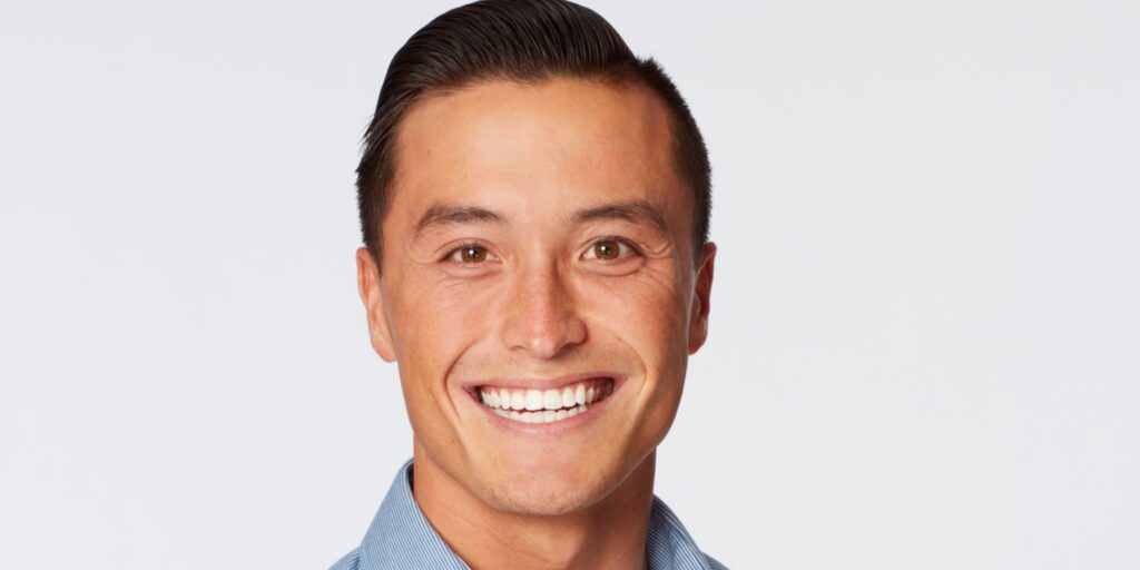 Despedida de soltera: edad, Instagram, trabajo, ciudad natal y más de John Hersey