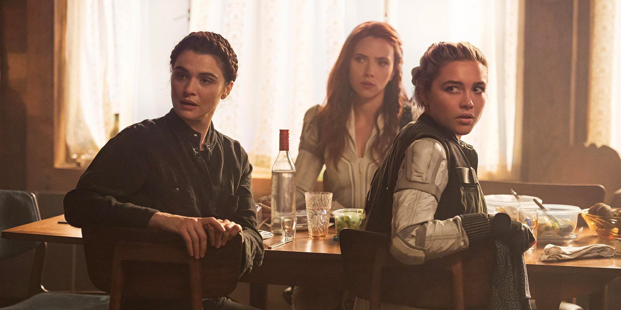 El clip de película Black Widow explica a su familia rusa |