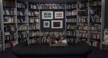 La biblioteca Vicente Verdú, en la redacción de EL PAÍS en Madrid.