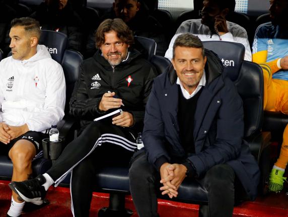 Óscar y Roger García Junyent en el banquillo.