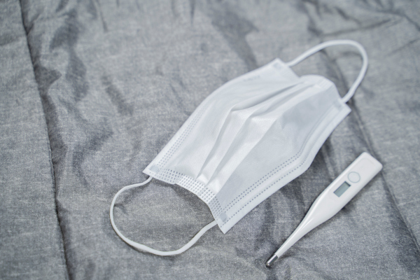 Los gigantes tecnológicos aún no están aclarando la desinformación del COVID-19, dice la UE