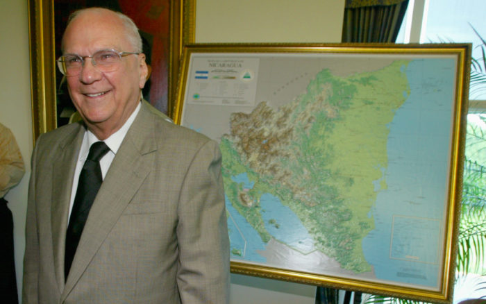 Muere expresidente de Nicaragua Enrique Bolaños a los 93 años