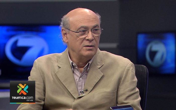 Nicaragua | Policía allana la casa del periodista Carlos Chamorro, director de ‘Confidencial’