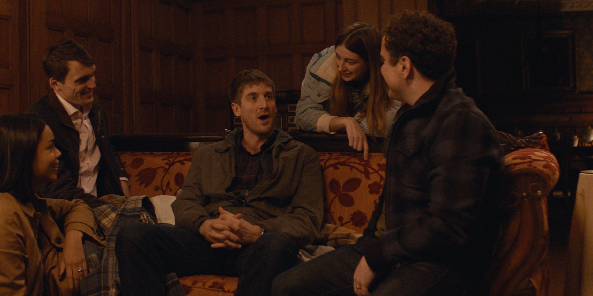 Revisión de Tribeca: Todos mis amigos me odian abordan la ansiedad social en la comedia oscura