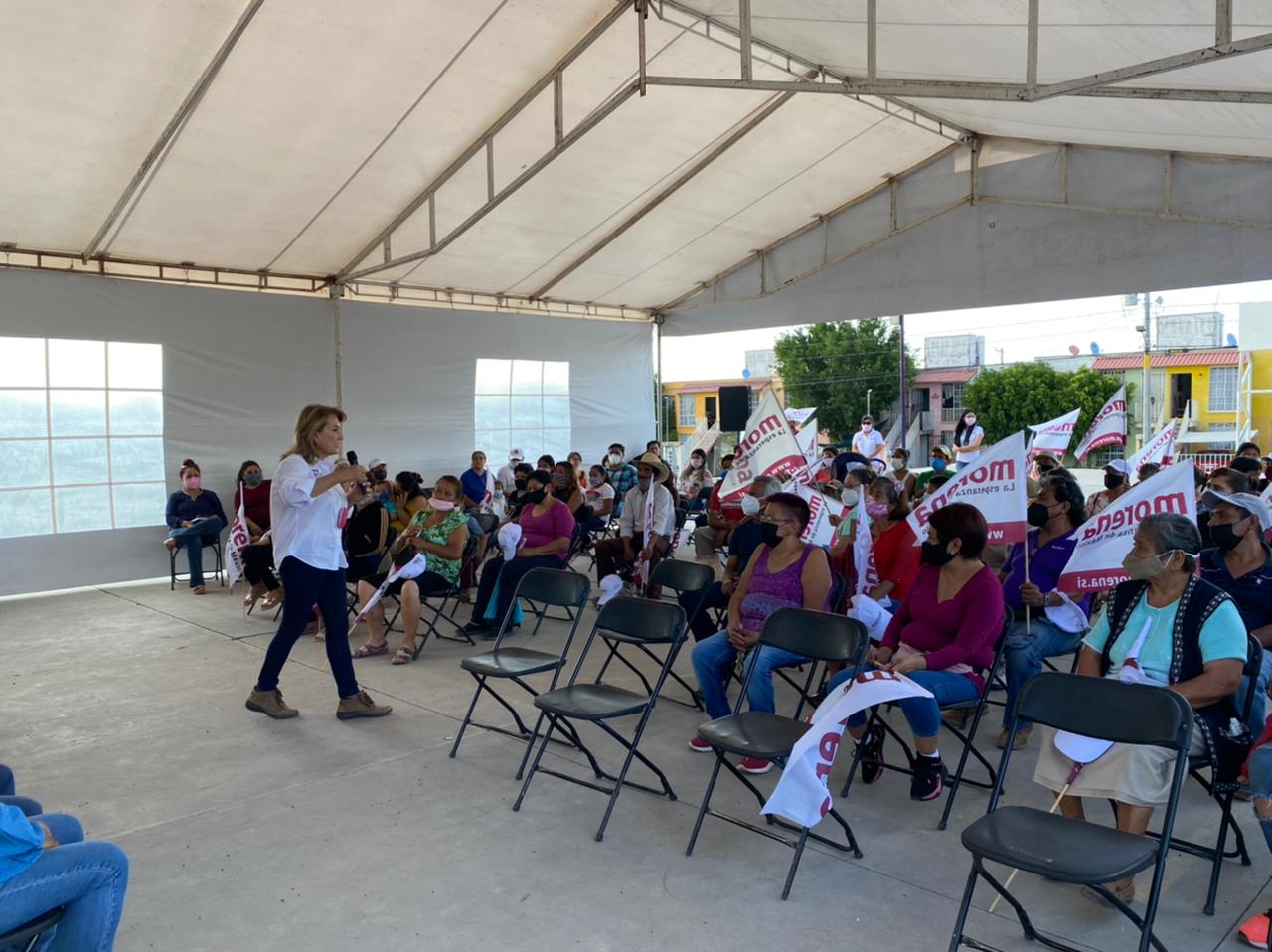 Rosy Sinecio dijo que las mujeres de San Juan del Río son y serán su prioridad