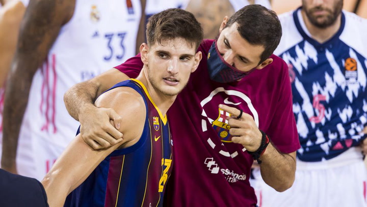 Así juega Sergi Martínez, jugador de basket del Barça Así juega Sergi Martínez, jugador de basket del Barça