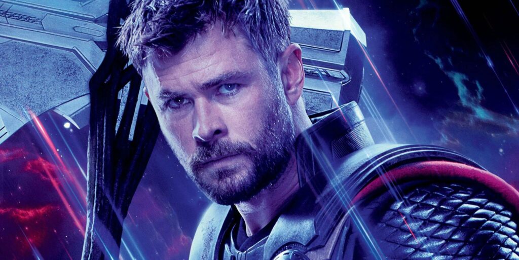 Thor empuña Stormbreaker In Love & Thunder Merch Image