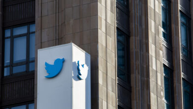Twitter restringe las cuentas en India para cumplir con la solicitud legal del gobierno