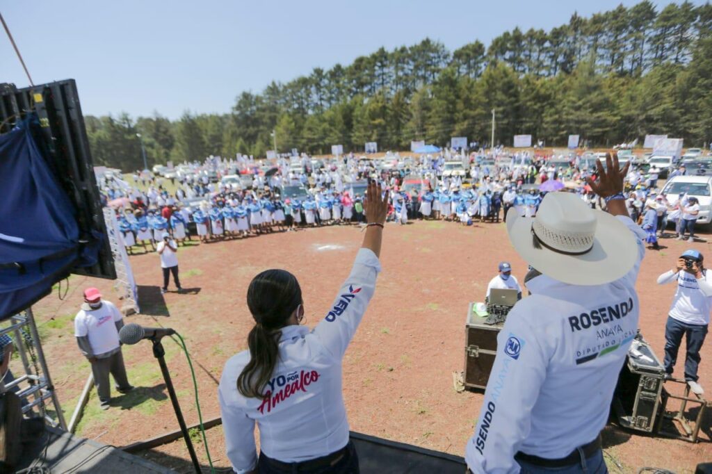Vero Hernández recibe el apoyo y respaldo de la mayoría de ciudadanos amealcenses