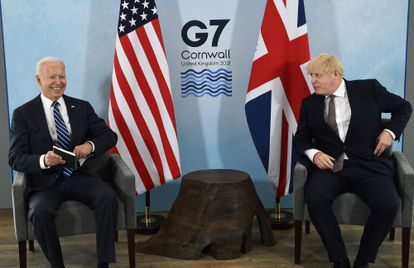 Joe Biden y el primer ministro británico Boris Johnson.