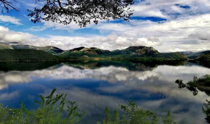 El embalse del Porma, donde transcurre la ruta literaria.