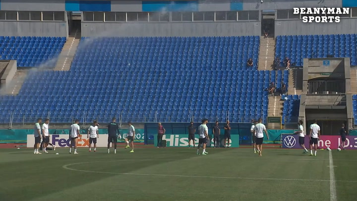 Entrenamiento de Suiza, rival de España en los cuartos de la Eurocopa