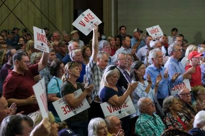 Seguidores de JD Vance, este martes en Middletown.