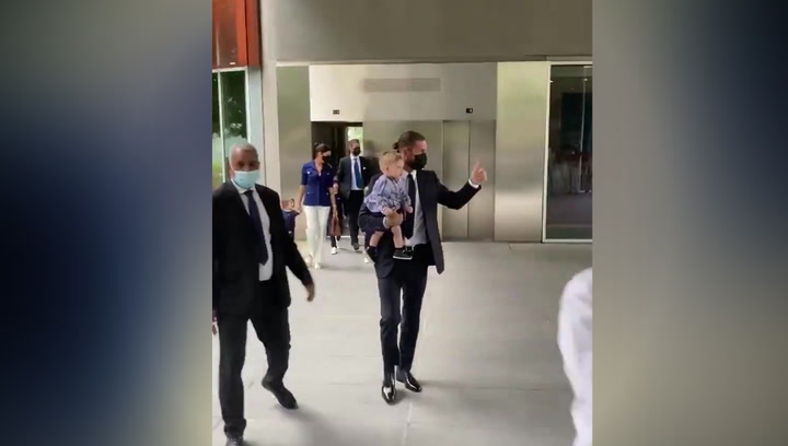 Sergio Ramos pasa el examen médico en París